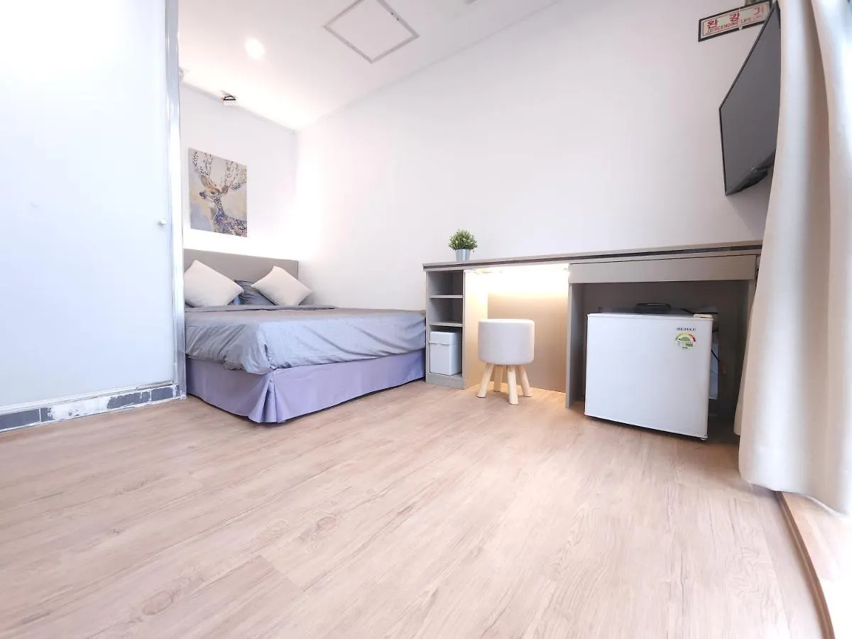 Oyo Hostel Myeongdong 2 Seoul