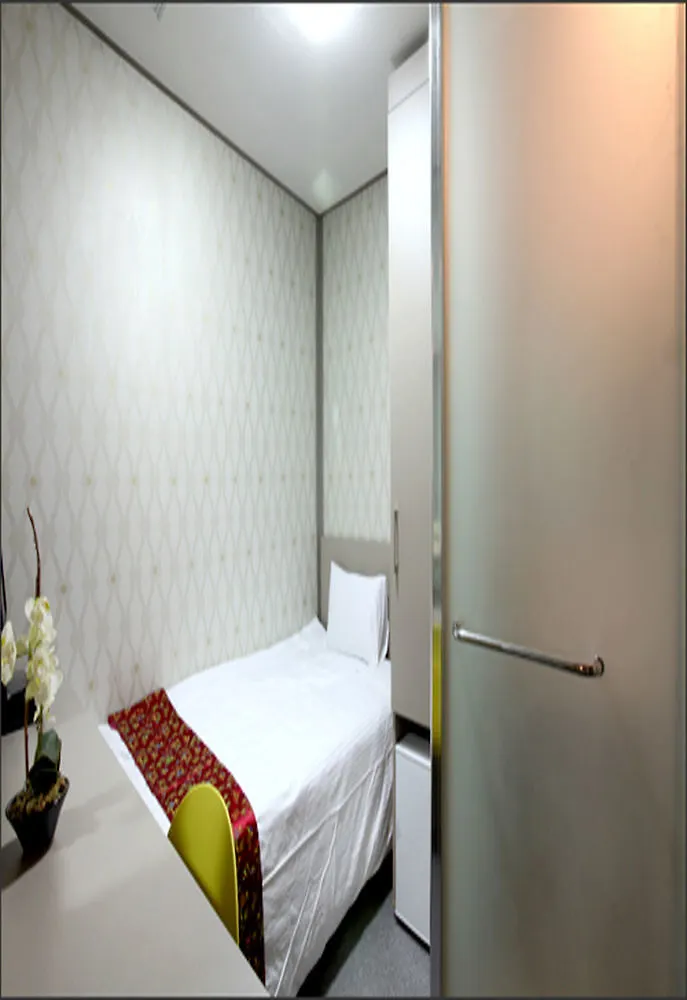 Oyo Hostel Myeongdong 2 Seoul 0*,  South Korea