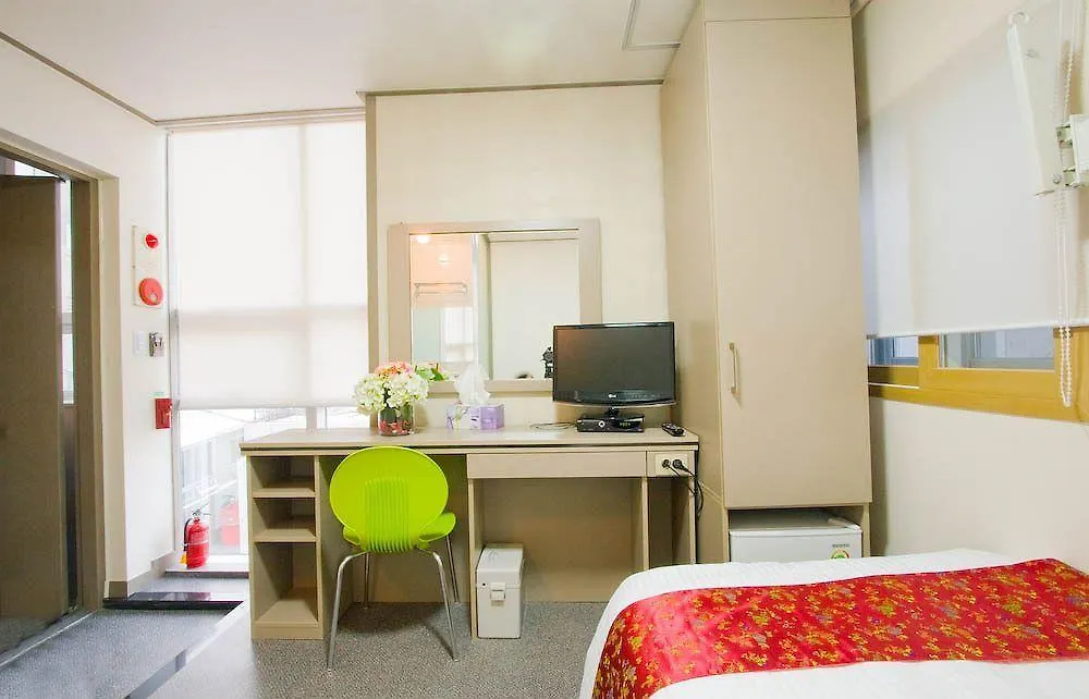 Oyo Hostel Myeongdong 2 Seul 0*,